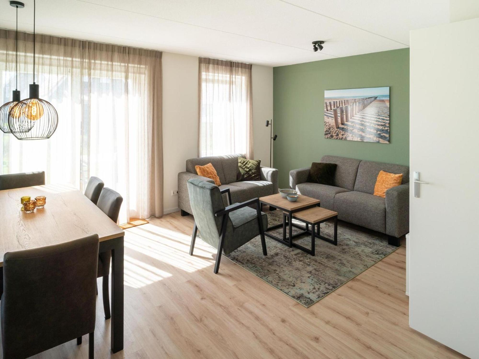 Vakantiehuis In With Terrace *